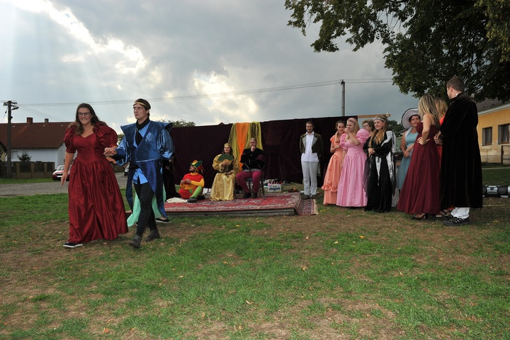 725 let od prvn&iacute; zm&iacute;nky o obci Miro&scaron;ovice