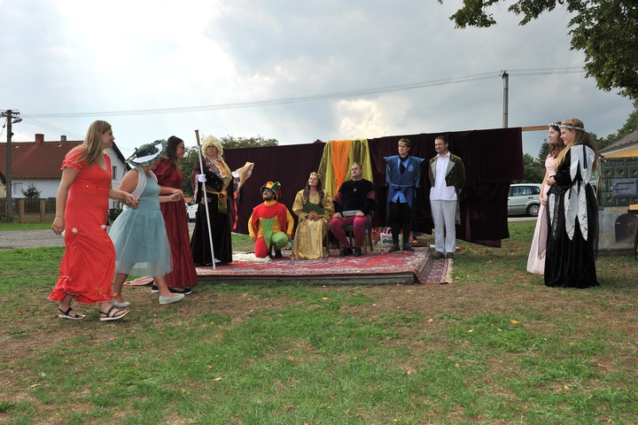 725 let od prvn&iacute; zm&iacute;nky o obci Miro&scaron;ovice