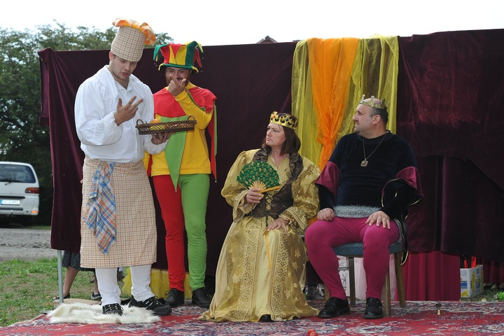 725 let od prvn&iacute; zm&iacute;nky o obci Miro&scaron;ovice