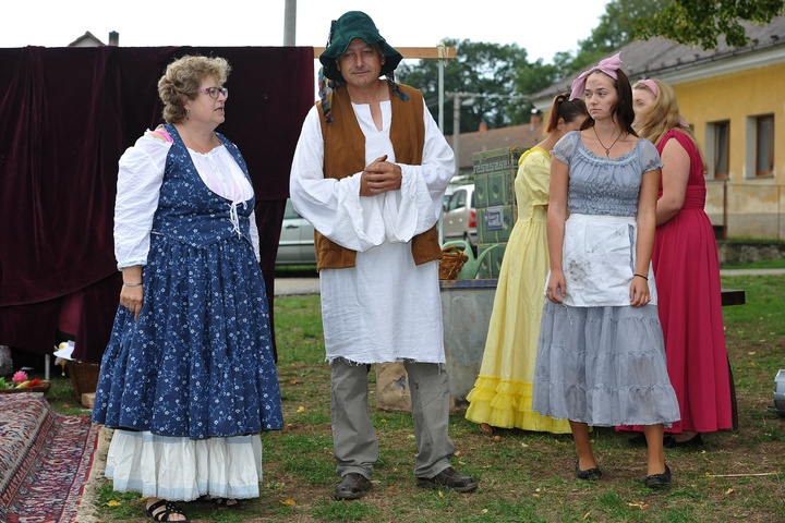 725 let od prvn&iacute; zm&iacute;nky o obci Miro&scaron;ovice