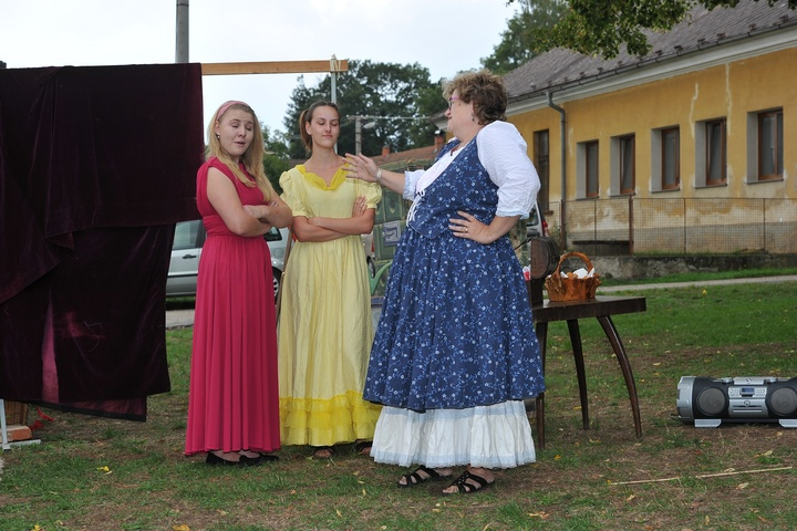 725 let od prvn&iacute; zm&iacute;nky o obci Miro&scaron;ovice