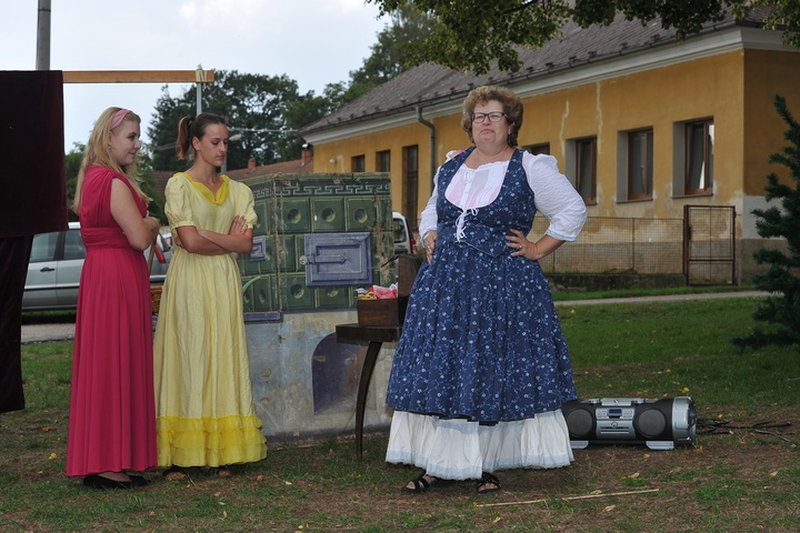 725 let od prvn&iacute; zm&iacute;nky o obci Miro&scaron;ovice