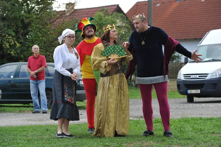 725 let od prvn&iacute; zm&iacute;nky o obci Miro&scaron;ovice