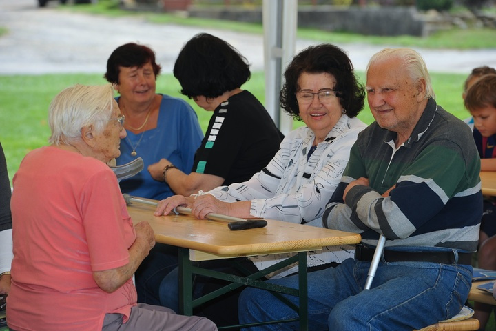 725 let od prvn&iacute; zm&iacute;nky o obci Miro&scaron;ovice
